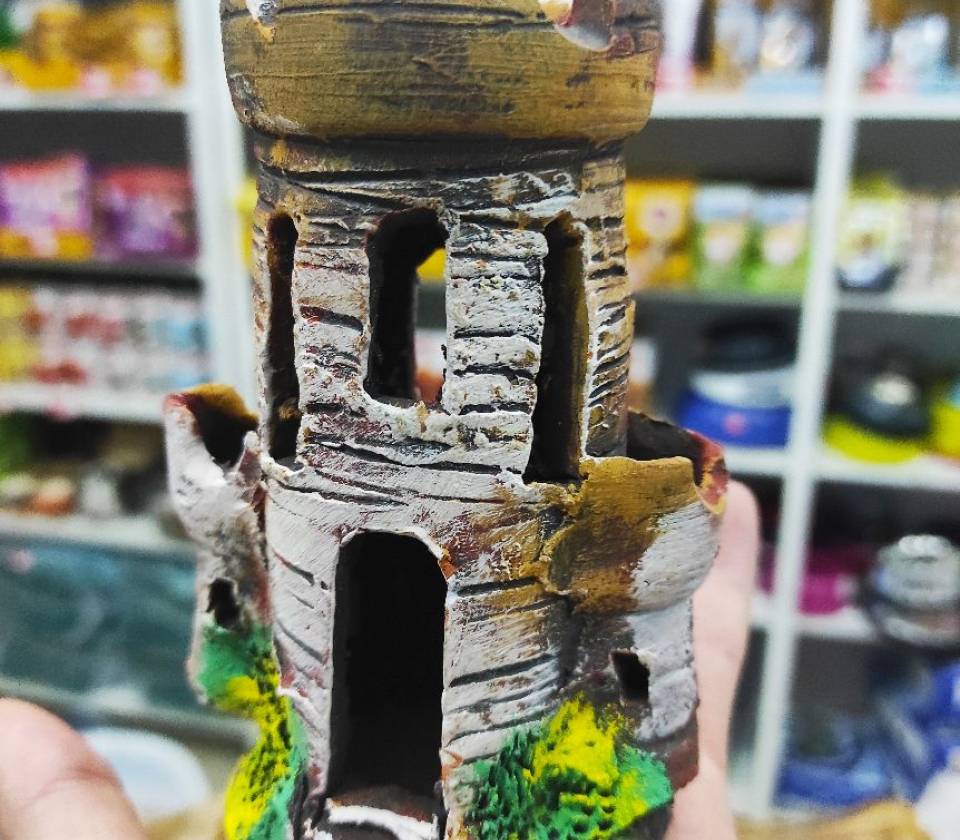 Ukras za akvarijume kula